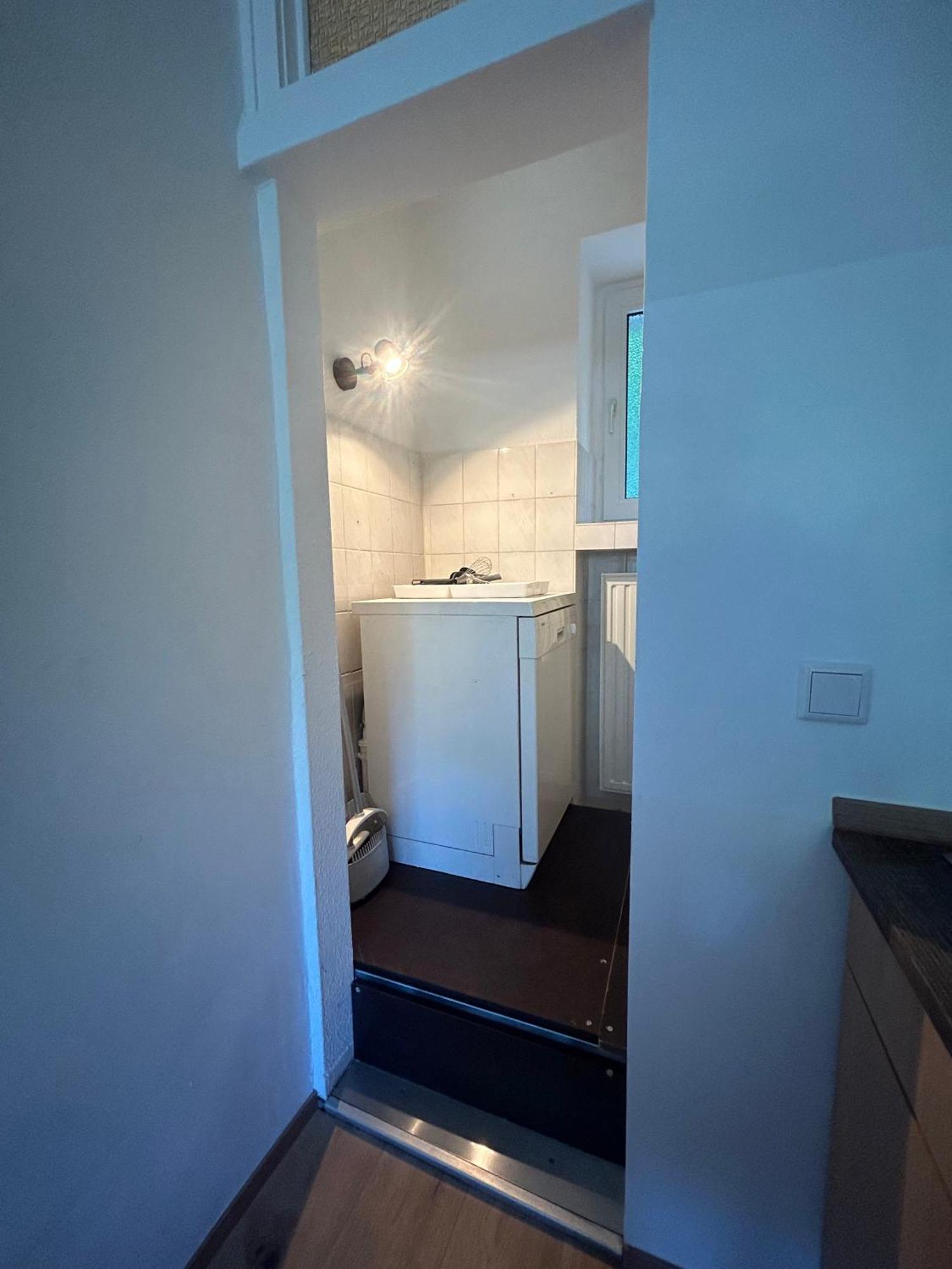 Gemuetliche Ferienwohnung - Voll Ausgestattet, Zentral Aber Ruhig ! Wuppertal Exterior photo